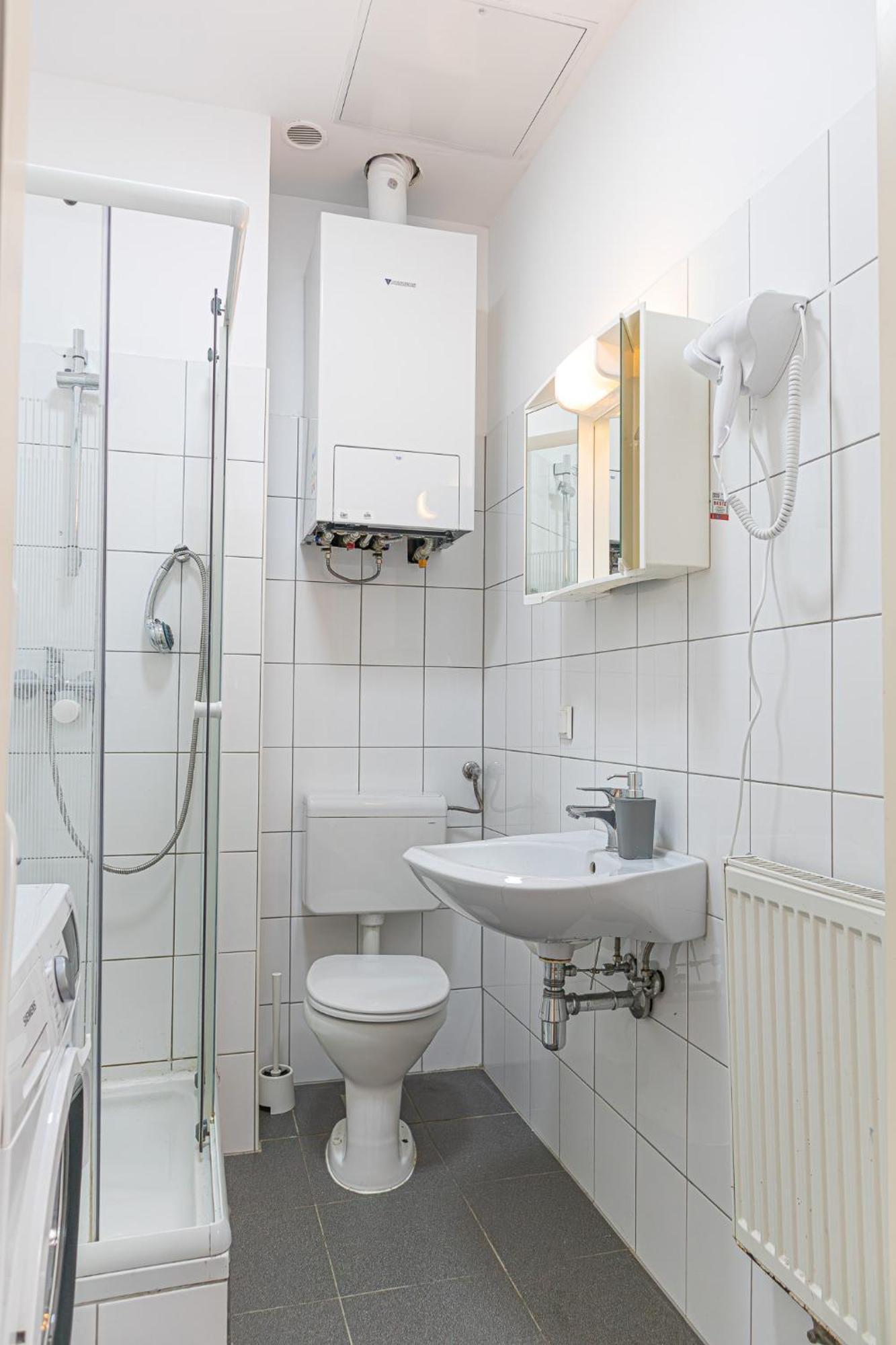 Spacious 2Br Apt Great Location - Near Schoenbrunn Viena Exterior foto