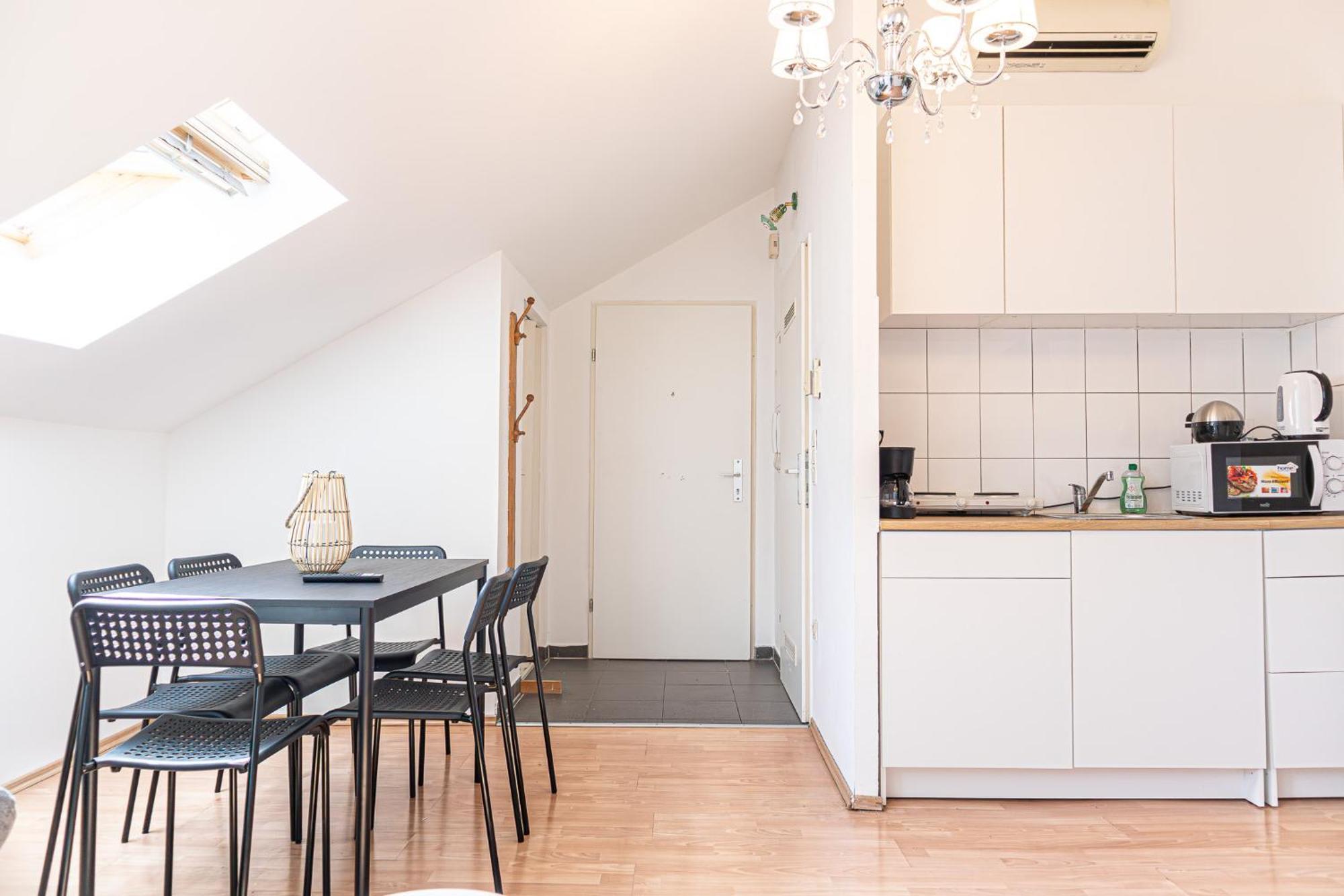 Spacious 2Br Apt Great Location - Near Schoenbrunn Viena Exterior foto